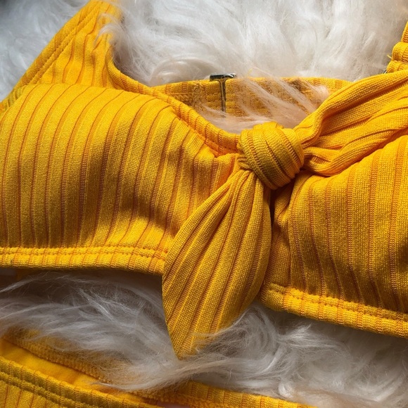 NWOT Xhilaration Golden Yellow 2 Piece Bikini Swimsuit Set w Rib Texture & Tie S - Picture 6 of 11